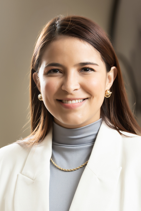 Laura  Sanchez